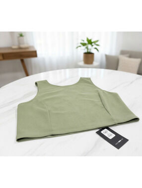 Fashion Nova Womens Plus Size 1X Sage Green Sleeveless Criss Cross Cropped Top